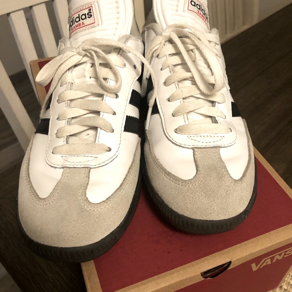 Adidas sambas